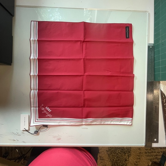 Netjets Maxbone Red Dog Bandana - Picture 2 of 5